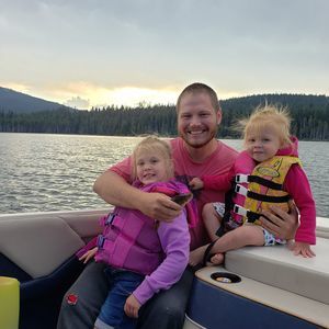 Meet your Posher, Thomas